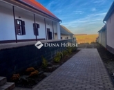 Eladó családi ház Véménd 81 900 000 Ft