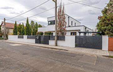 Eladó családi ház