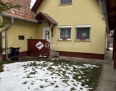 Eladó családi ház Üllő 89 900 000 Ft