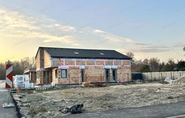 Eladó családi ház