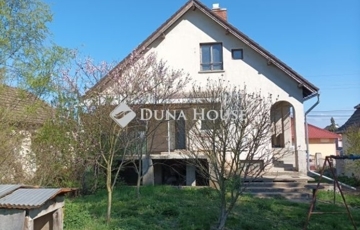 Eladó családi ház