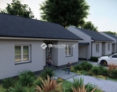 Eladó családi ház Cegléd 56 490 000 Ft