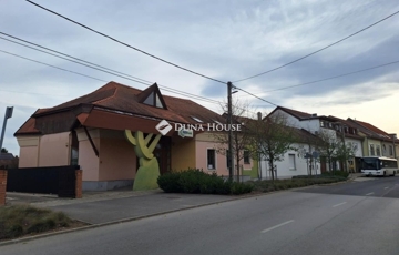 Eladó telek/földterület