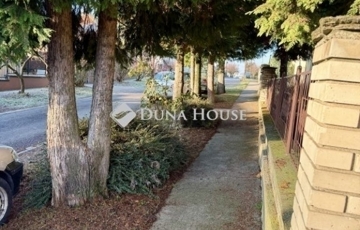 Eladó családi ház