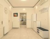 Eladó lakás Pécs 120 000 000 Ft