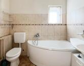 Eladó családi ház Tata 79 900 000 Ft