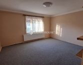 Eladó családi ház Zalaegerszeg 98 000 000 Ft