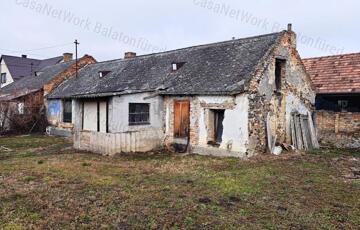 Eladó családi ház