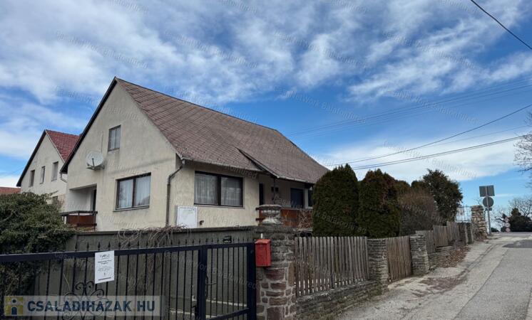 Tihany Ófalu eladó családi ház                                 