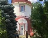 Eladó családi ház Komárom 93 296 000 Ft