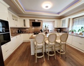 Eladó családi ház Nyíregyháza 300 000 000 Ft