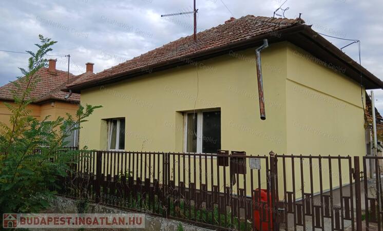 ELADÓ ABÁDSZALÓKON 110 m2 CSALÁDI HÁZ                                 