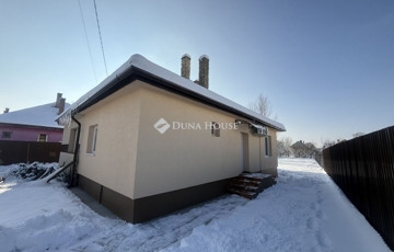 Eladó családi ház