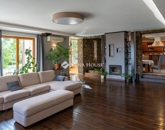 Eladó családi ház Pécs 460 000 000 Ft