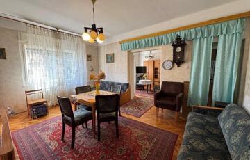 Eladó családi ház