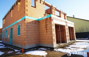 Eladó családi ház