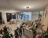 Eladó családi ház Solymár 223 000 000 Ft