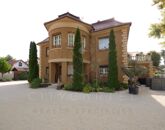 Eladó családi ház Siófok 2 900 000 Euro