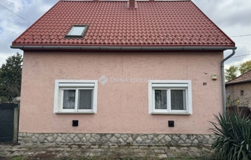 Eladó családi ház