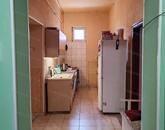 Szolnokon háromszobás családi ház eladó!