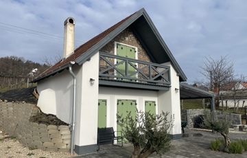 Eladó családi ház