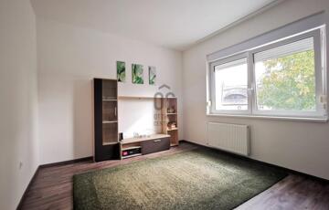 Kiadó családi ház