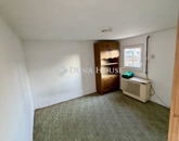 Eladó családi ház Pécs 59 900 000 Ft