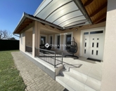 Eladó családi ház Pécs 174 900 000 Ft