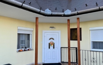 Eladó családi ház