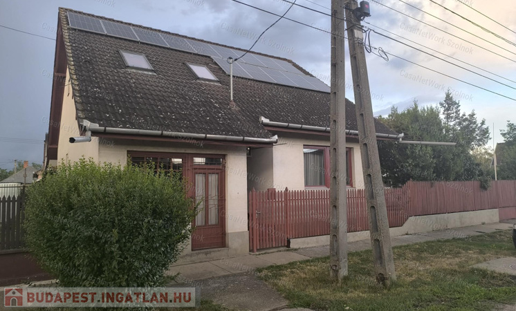 Törökszentmiklóson a felvégen 145 m2 családi ház eladó!                                 