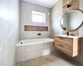 Eladó családi ház Pécs 104 900 000 Ft