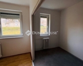 Eladó lakás Komló 22 900 000 Ft