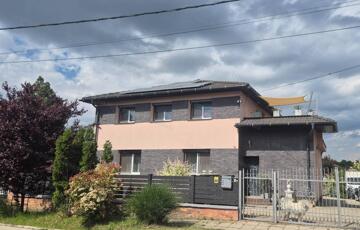 Eladó családi ház