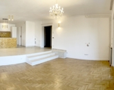 Eladó családi ház Budapest II. ker 249 000 000 Ft