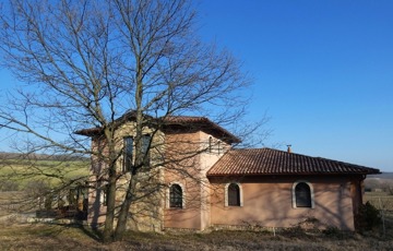 Eladó családi ház