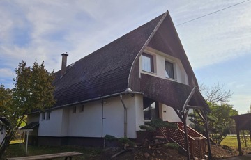 Eladó családi ház