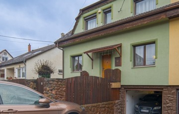 Eladó családi ház