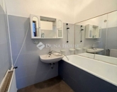 Eladó családi ház Pécs 89 900 000 Ft