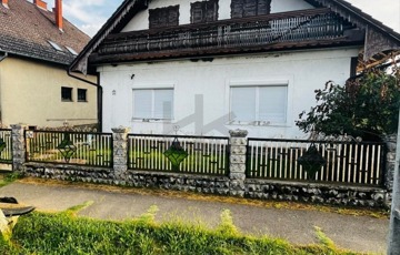 Eladó családi ház