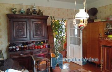 Eladó családi ház