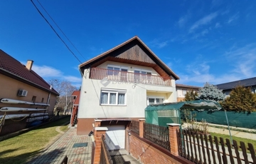 Eladó családi ház