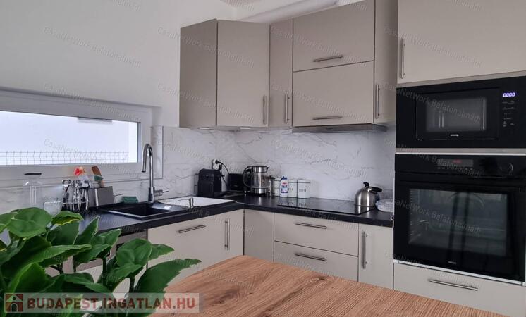 Eladó új építésű ikerházfél Balatonkenesén!                                 