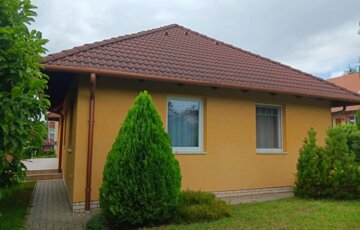 Eladó családi ház