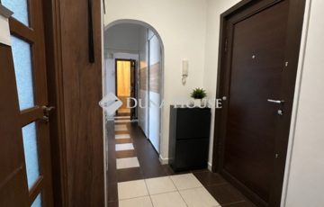 Eladó lakás