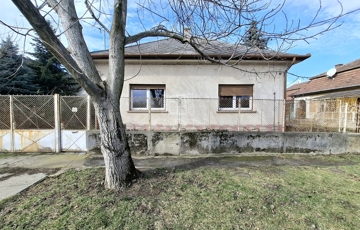 Eladó családi ház