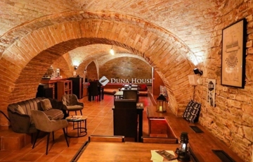 Kiadó iroda/üzlethelyiség