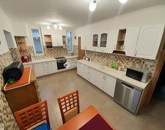 Eladó családi ház Szarvas 160 000 000 Ft