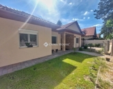 Eladó családi ház Dunakeszi 250 000 000 Ft