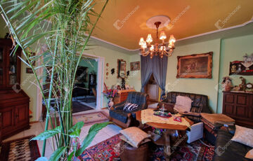 Eladó családi ház