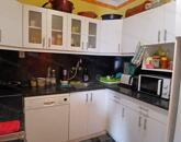 Eladó Kétpón egy 4 szobás 116m2-es tetőteres családi ház + csarnok